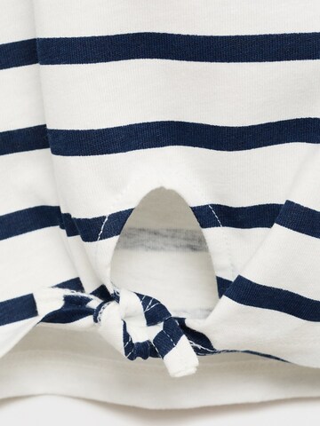 Tricou 'SYRAYAS' de la MANGO KIDS pe alb