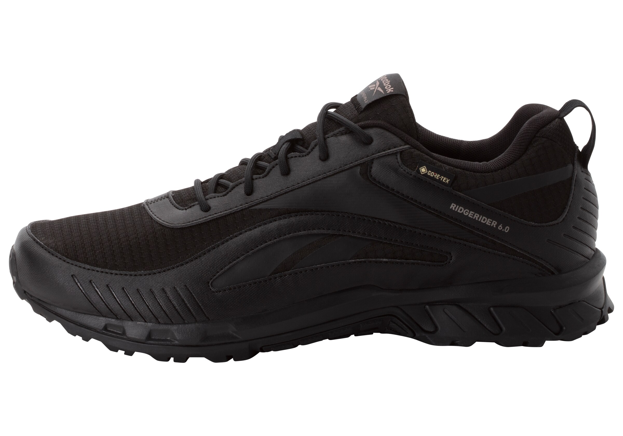 Reebok Flats in Black: front