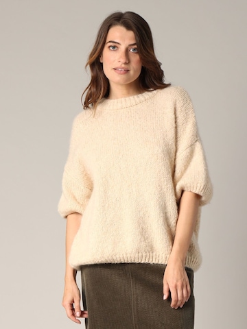 Deeluxe Trui 'Ambra' in Beige: voorkant