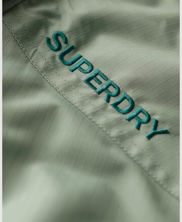 Veste mi-saison Superdry en vert