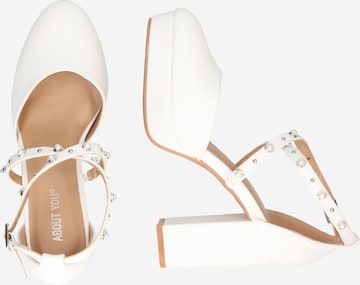 ABOUT YOU Pumps 'Alena' in White