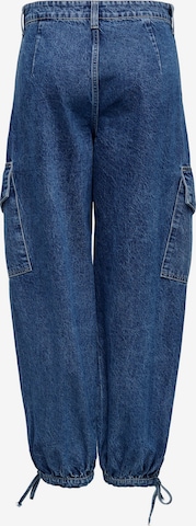Effilé Jeans cargo 'PERNILLE' ONLY en bleu