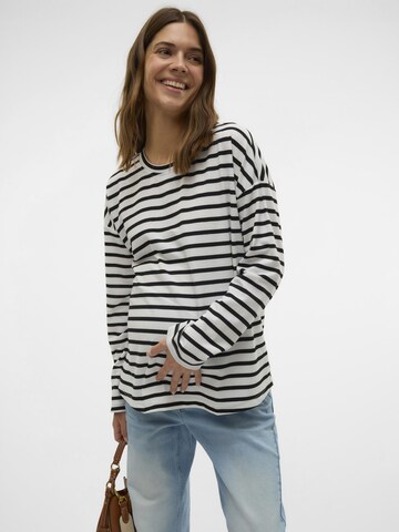 MAMALICIOUS Shirt in Wit: voorkant