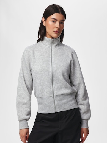 PIECES Sweatshirt in Grau: Vorderseite