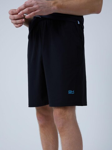 Regular Pantalon de sport 'Shorts' SPORTKIND en noir