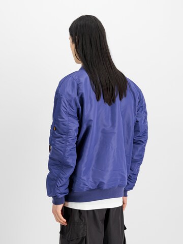 Giacca di mezza stagione 'MA-1 Core Summer' di ALPHA INDUSTRIES in lilla