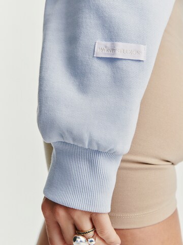 WÔNE STUDIOS Ζακέτα φούτερ σε μπλε