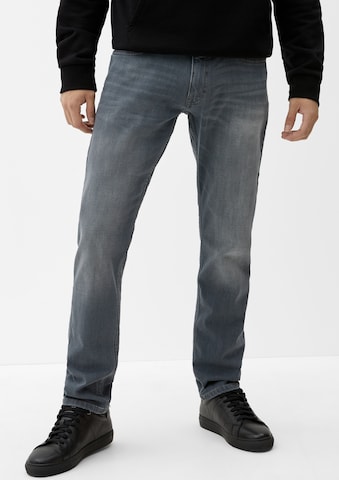 QS Regular Jeans 'Rick' in Grijs: voorkant