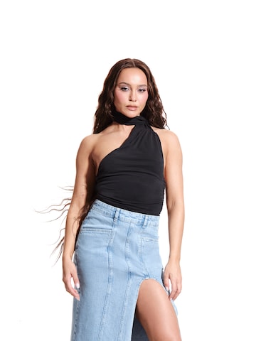 sry dad. co-created by ABOUT YOU Top in Black: front
