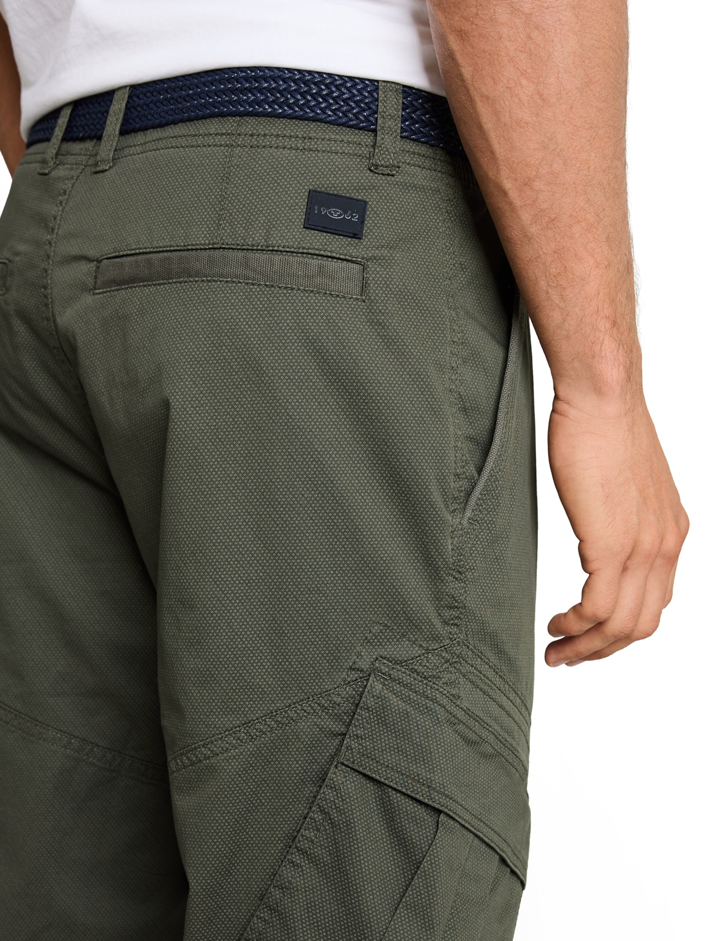 TOM TAILOR Regular Cargo Pants in Green