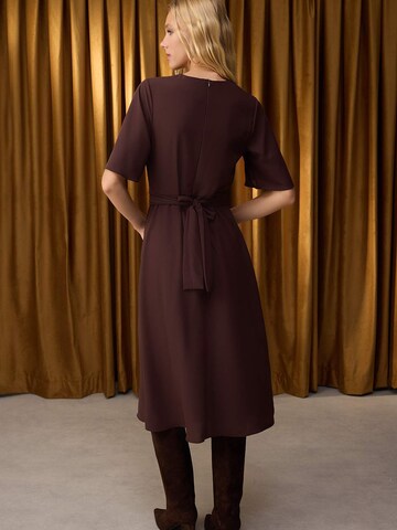 Trendyol Dress in Brown
