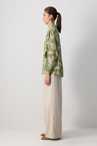 Touche Prive Blouse in Groen