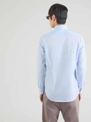 Coupe slim Chemise business Michael Kors en bleu : derrière