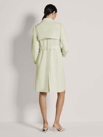 MADELEINE Between-seasons coat in White