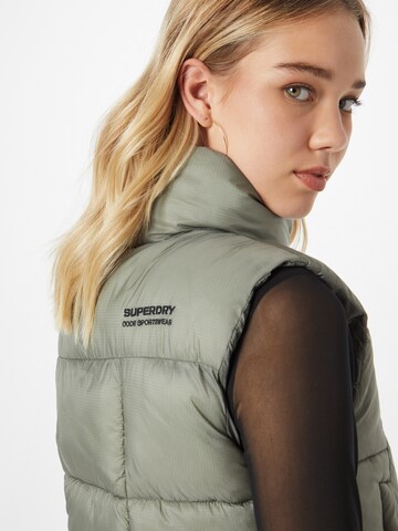 Superdry Weste 'Mountain' in Grün