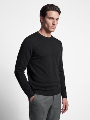 BENVENUTO Sweater in Black: front