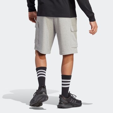 regular Pantaloni sportivi 'Essentials' di ADIDAS SPORTSWEAR in grigio