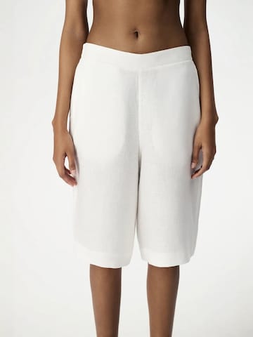 Penti Wide Leg Hose 'Shorts'‌‌‌‌‌ in Weiß: Vorderseite