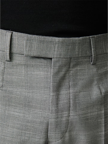 STRELLSON Slim fit Pleated Pants 'Kynd' in Grey