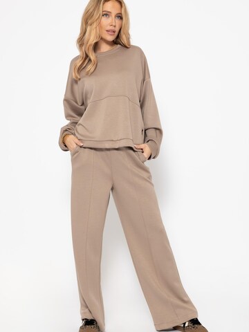 SASSYCLASSY Sweatshirt in Grau