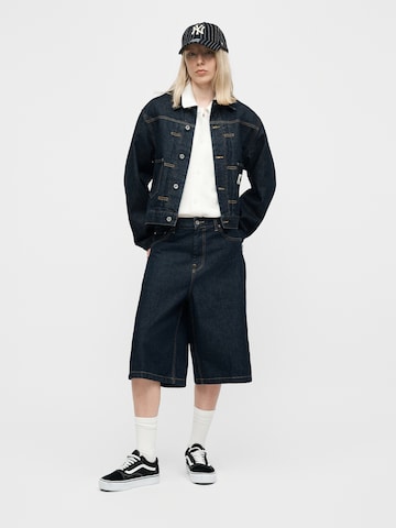 Carhartt WIP Välikausitakki 'Belmar' värissä sininen