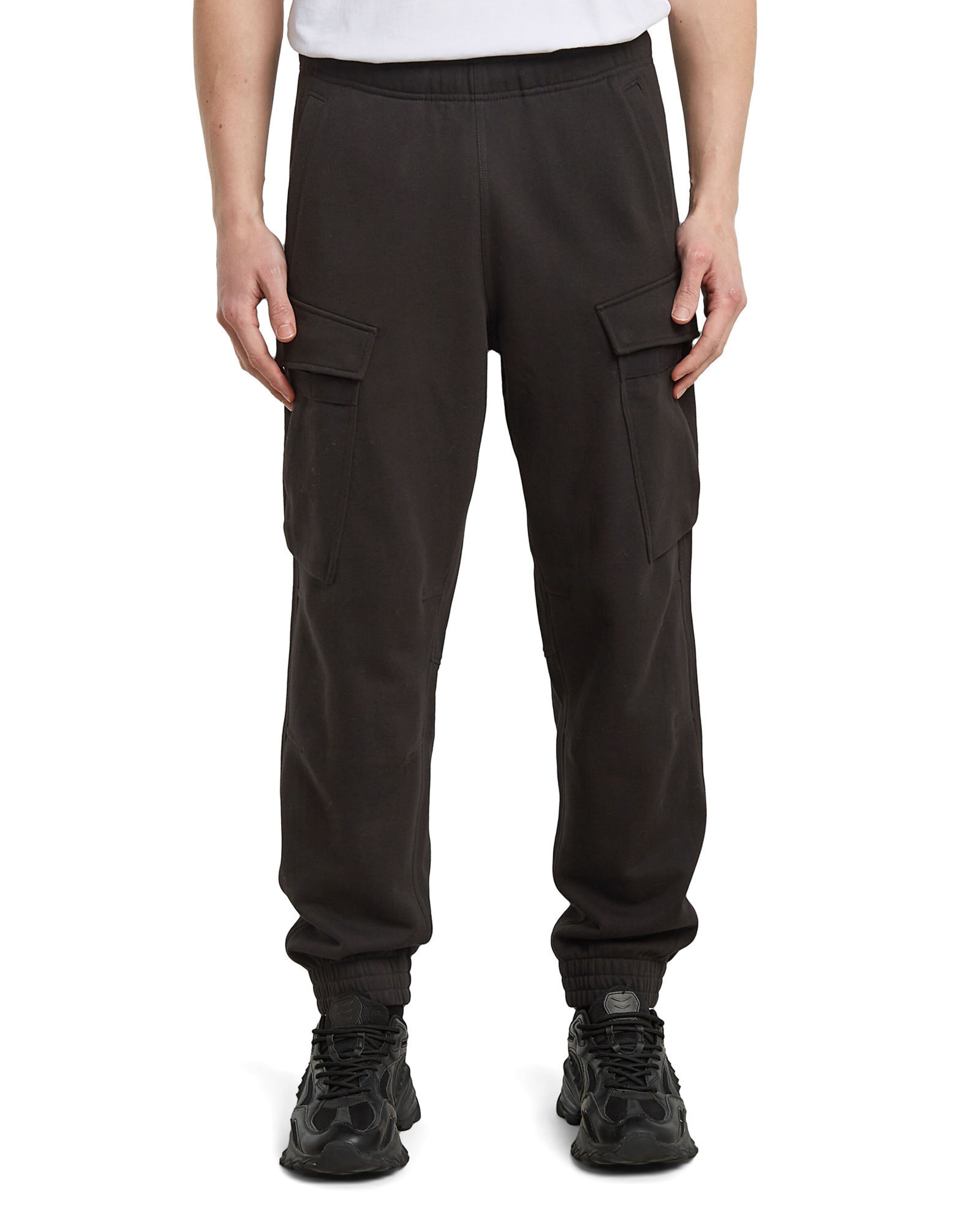 G-STAR Tapered Cargohose in Schwarz