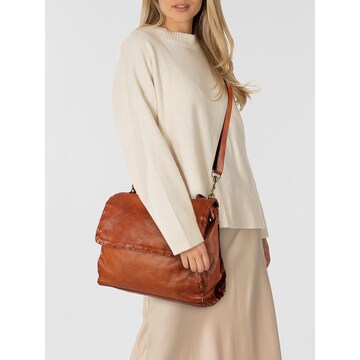 Sac bandoulière ' Zelda ' Campomaggi en marron : devant