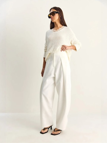 Wide Leg Pantalon à pince Bianco Lucci en blanc