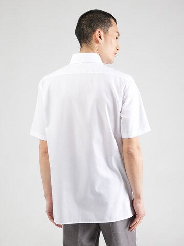 OLYMP - Ajuste regular Camisa en blanco