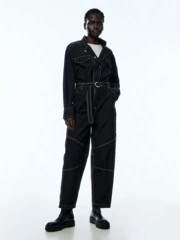 EDITED Jumpsuit 'Mitra' in Zwart: voorkant