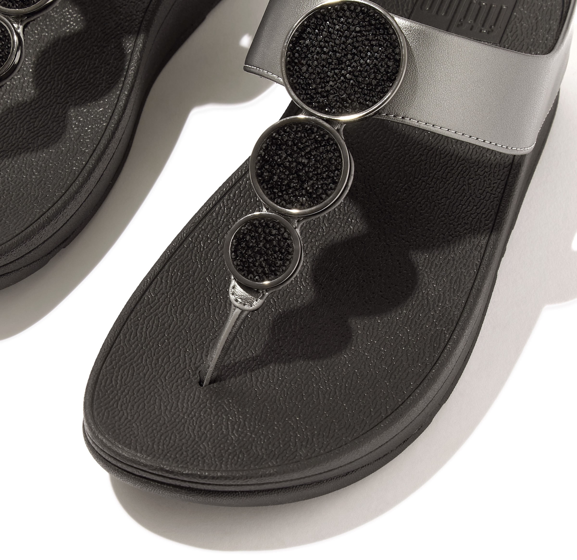 FitFlop T-Bar Sandals 'Dianette' in Black