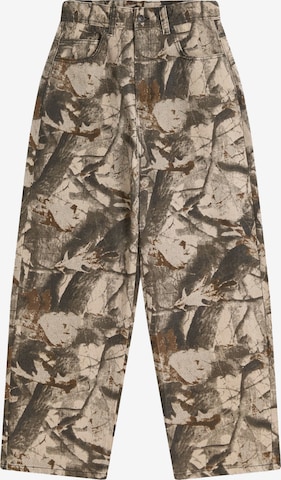 Pantalon Bershka en marron : devant