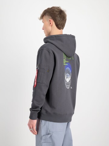 ALPHA INDUSTRIES Sweatshirt 'NASA Orbit'‌‌‌‌ in Grau