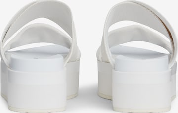 Calvin Klein Jeans - Zapatos abiertos en blanco