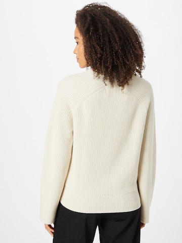 Calvin Klein Jeans Sweater in White