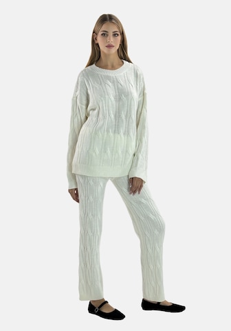 Elara Pantsuit in White