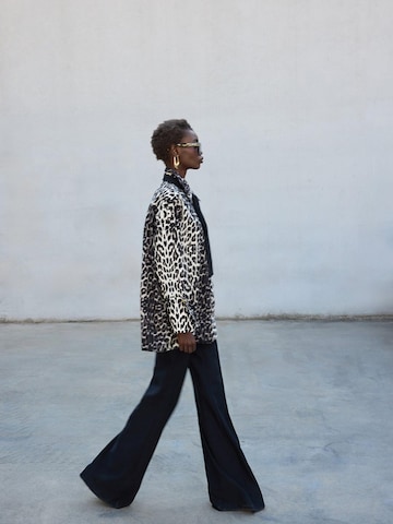 Maglietta '%100 Cotton Shirt' di Touché Privé in marrone