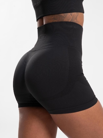 Gorilla Wear Regular Weatherproof pants in Black