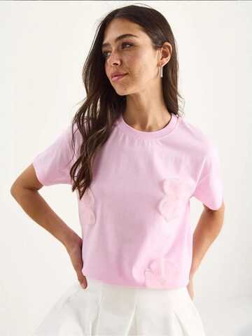 Bianco Lucci T-Shirt in Pink