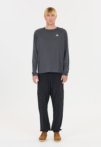 SOS Performance shirt 'Pillar' in Grey