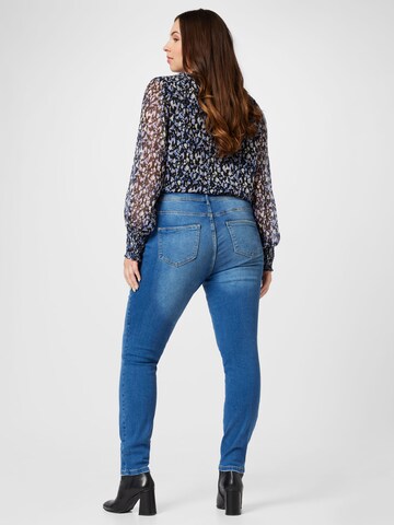 Vero Moda Curve Slimfit Τζιν 'Fanya' σε μπλε