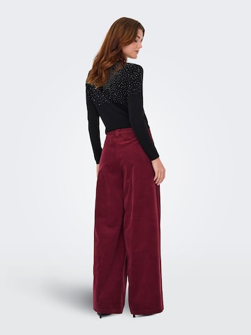 Loosefit Pantalon à pince 'SVEA-NESSA' ONLY en rouge