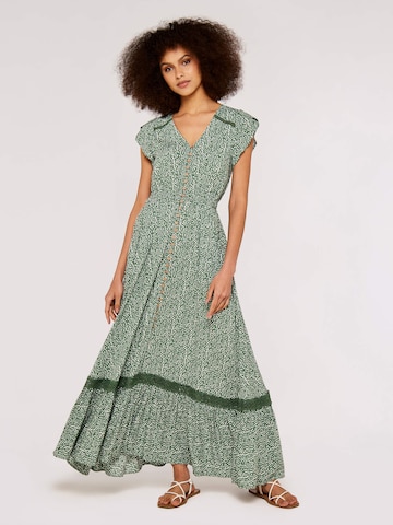 Apricot Summer Dress in Green: front