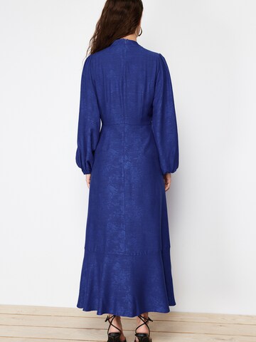Trendyol Φόρεμα σε μπλε