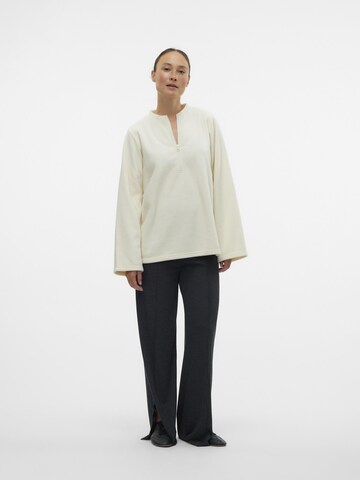MAMALICIOUS Sweater 'MLCHARLOT' in Beige