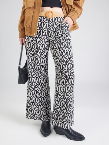 ZABAIONE Wide leg Bandplooibroek 'Mi44laa' in Zwart: voorkant