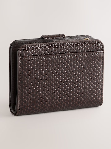 Next Wallet in Brown