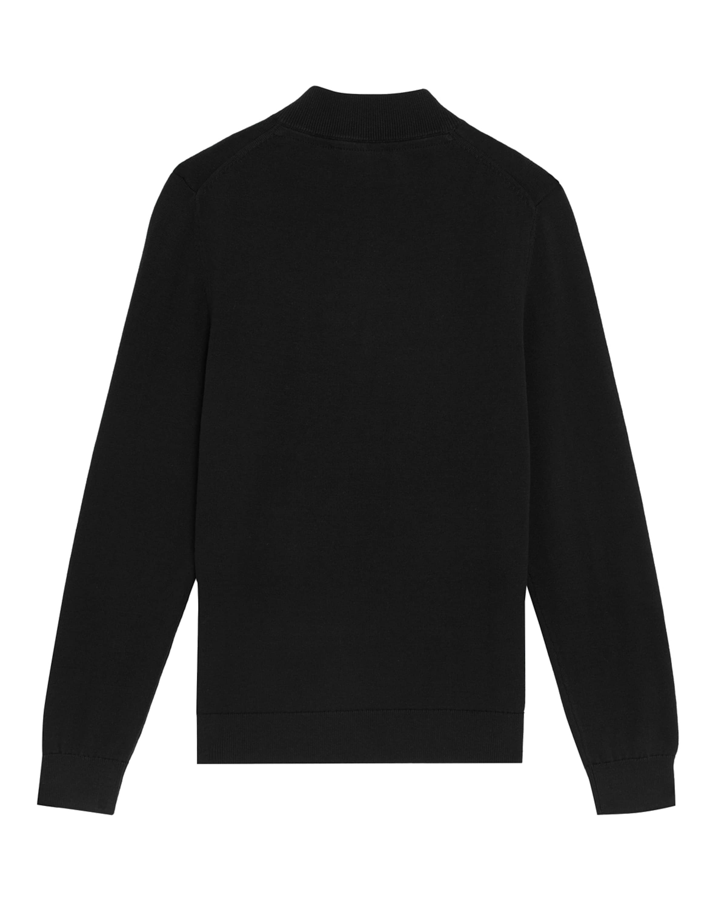 Lyle & Scott Sweater in Black
