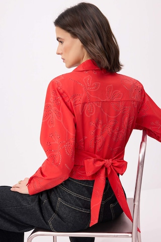 Trendyol - Blusa en rojo