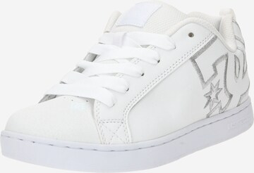 Sneaker low de la DC Shoes pe alb: față